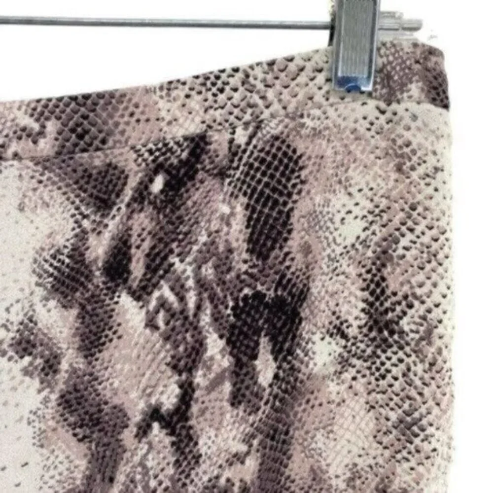 Gianni Bini Snakeskin High Rise Shorts